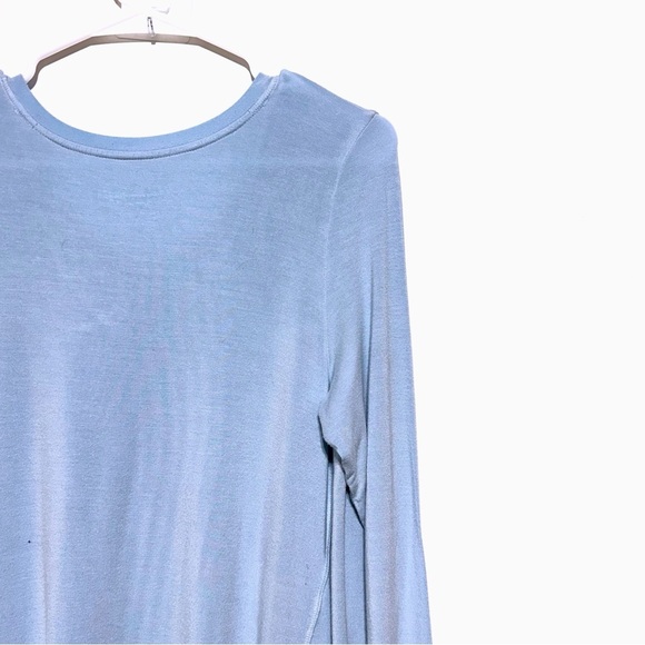 Soft Surroundings Sublime Long Sleeves Plunge Neck T-Shirt In Glacier Blue PXS - Picture 8 of 11